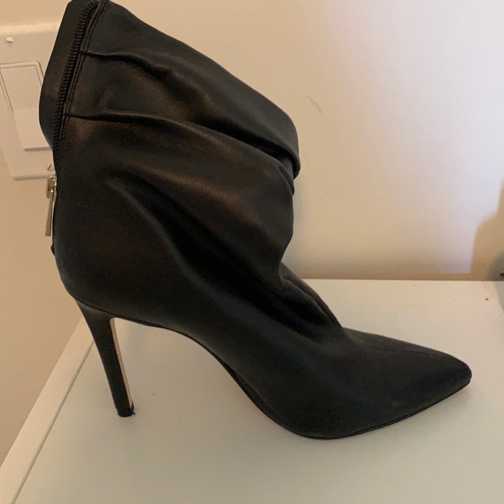 jessica Simpson high heels